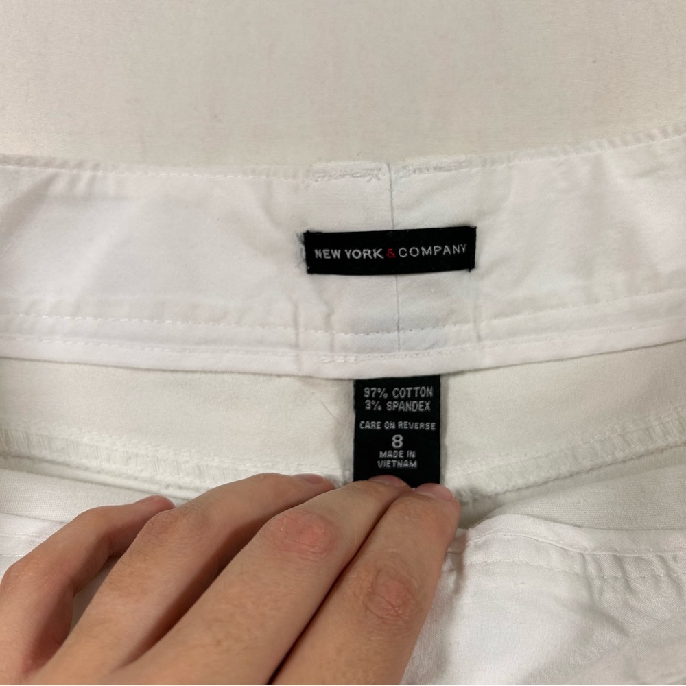 New York & Company White Button-Detail Shorts - Picture 3 of 6